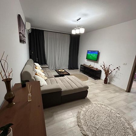 Cozy Apartment 130E By Plaza Bucureşti Exterior foto