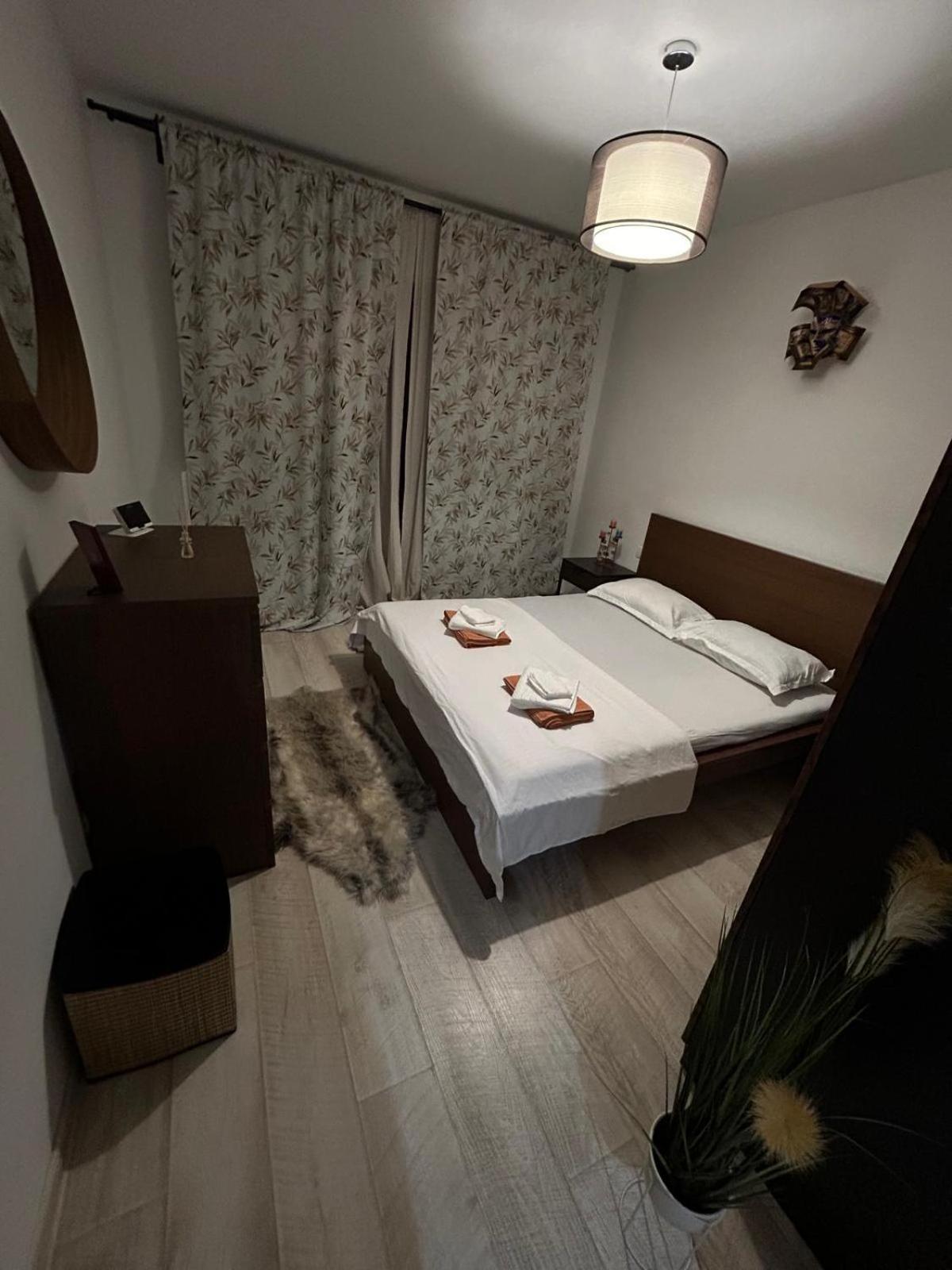 Cozy Apartment 130E By Plaza Bucureşti Exterior foto